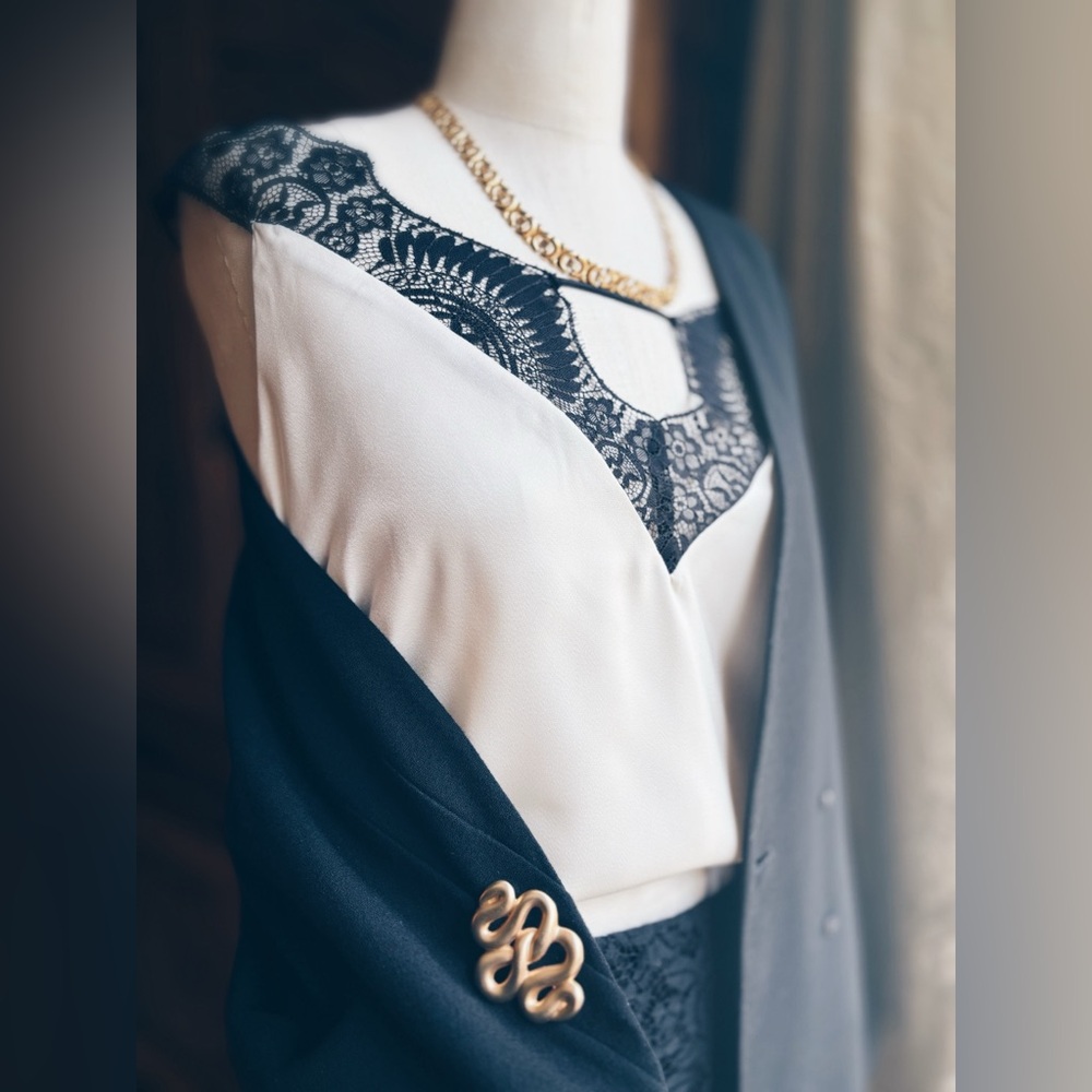 Camisole Silky with black lace